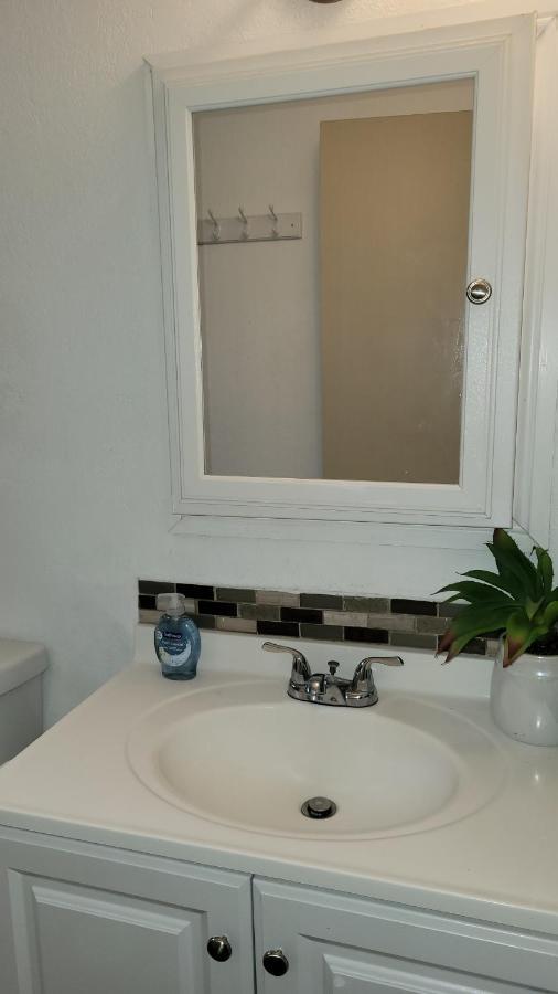 Ocean Breeze Apartment Huntington Beach Exterior foto